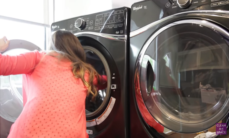 5 نصائح للجدات لتنظيف غسالة ملابسها بسهولة